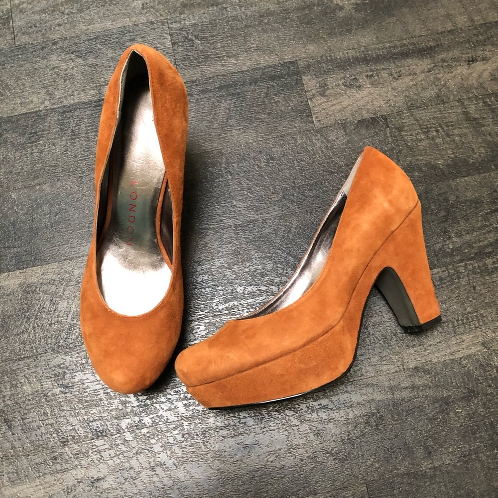 Sacha London Camel Suede Heels